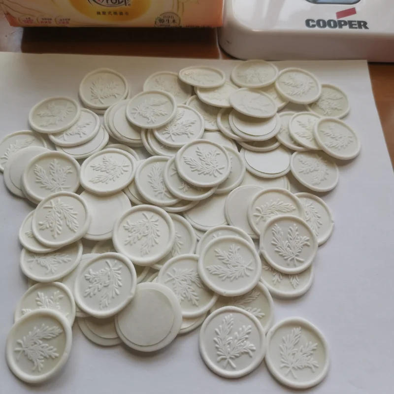 Description Picture 4 of item15Pcs Old Gold Color Leaf Shape Self Adhesive Wax Seal Stickers Wedding Stamp Envelope with Botanical Style