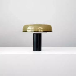 Nordicsimple modern light luxurydesklamp designer living room bedroom bedside model room exhibition hall decorative glassторшер