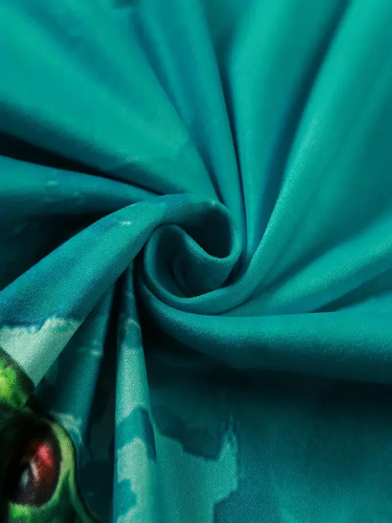 Description Picture 5 of item2024 Hooded Face Mask Sun Protection UV Protection Grey camouflage Long Sleeved Hiking Sportswear Fishing Suit