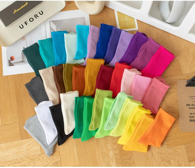 Description Picture 6 of itemUnisex Casual Cotton Socks Round Neck Mid Tube Fashionable Solid Color Breathable Socks Autumn Women Girls Stockings Hosiery