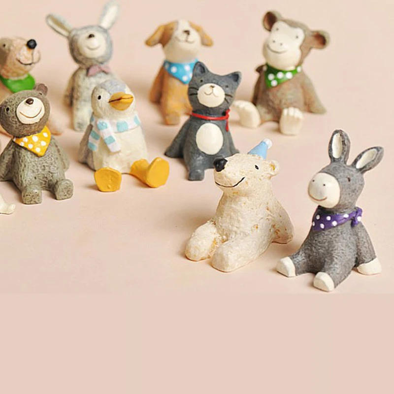 Description Picture 5 of itemSmall Miniatures & Figurines Ornaments Look Up To The Sky Mini Animals Micro Landscape Props Home Decor Resin Crafts Decoration