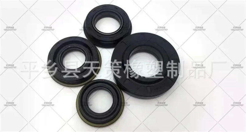 Description Picture 3 of itemMB308966 Wheel Hub Oil Seal Rear Wheel For PS136 Canter 56*114*10 / 56X114X10