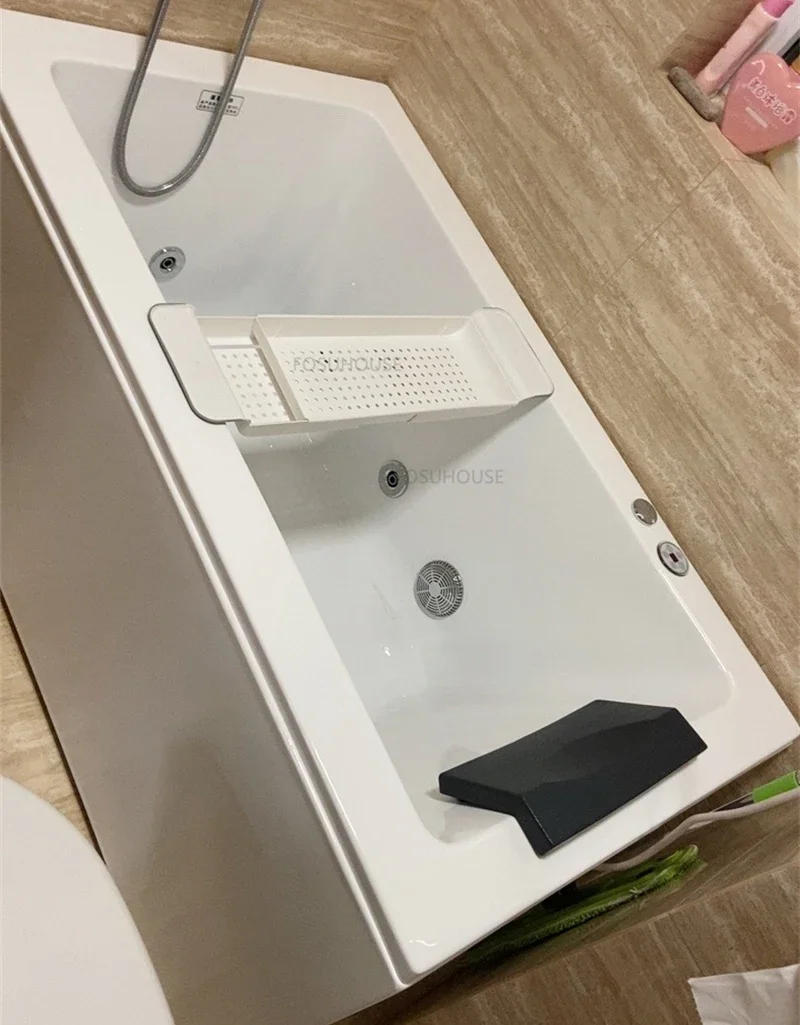 Description Picture 4 of itemUpscale Acrylic Bathtubs Household Bathroom Fixture Adult Whirlpool Outdoor Bathtub Creative Shower Integrated Massage Bathtub