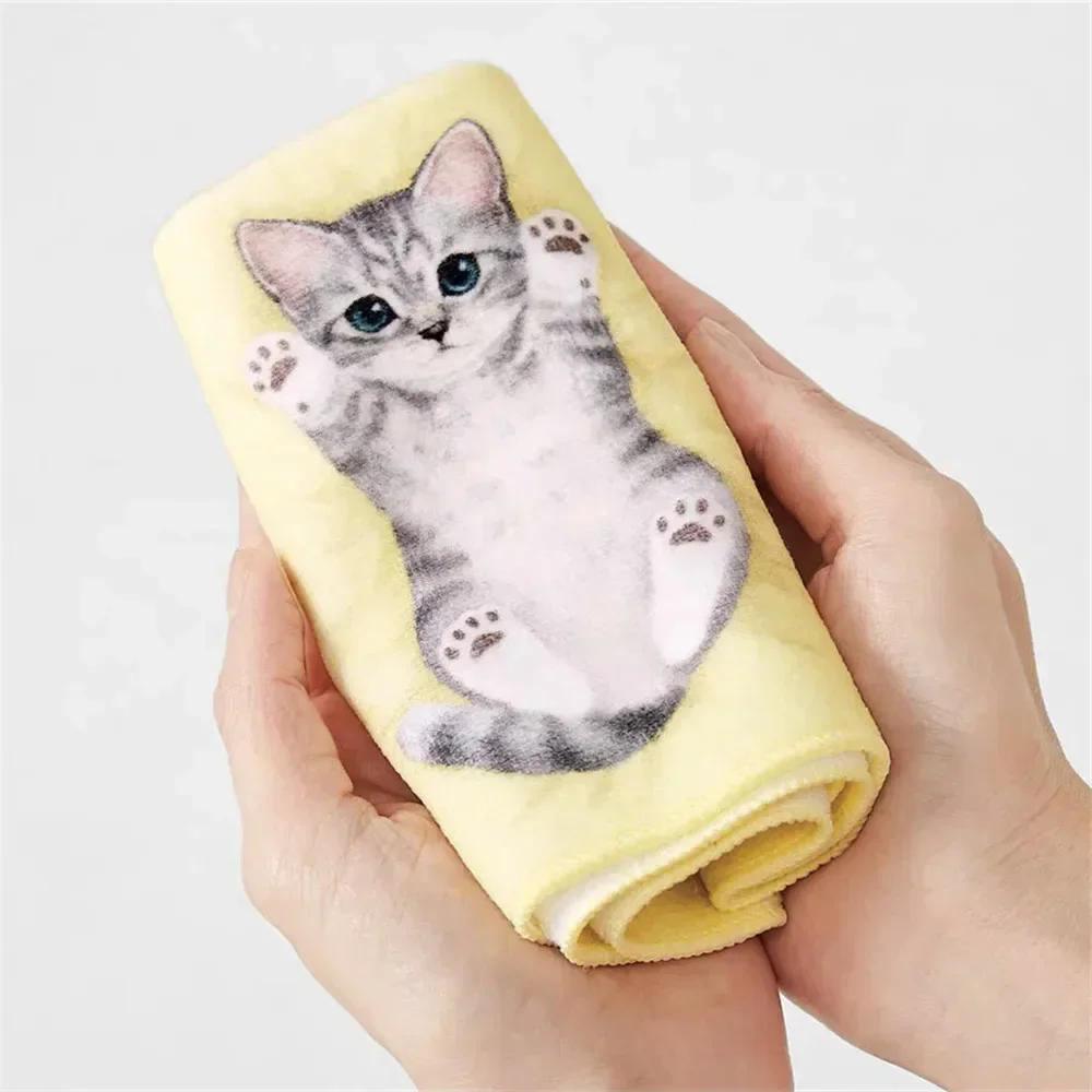 Description Picture 3 of itemJapanese Small Milk Cat Handkerchief Sweat Catty Pocket Handkerchief Square Towel Small Hand Cat Pattern Portable Towels 2024