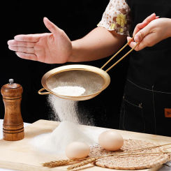Kitchen Baking Golden Stainless Steel Mesh Colander with Hook Oil Scoop Soybean Milk Juice Rice Milk Filter Screen Flour Screen
