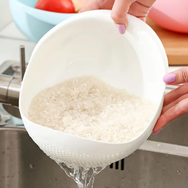Description Picture 5 of itemRice Sieve Plastic Colander Kitchen Drain Basket with Handles Rice Bowl Strainer Strainer Basket Sink Drain Kitchen Tools