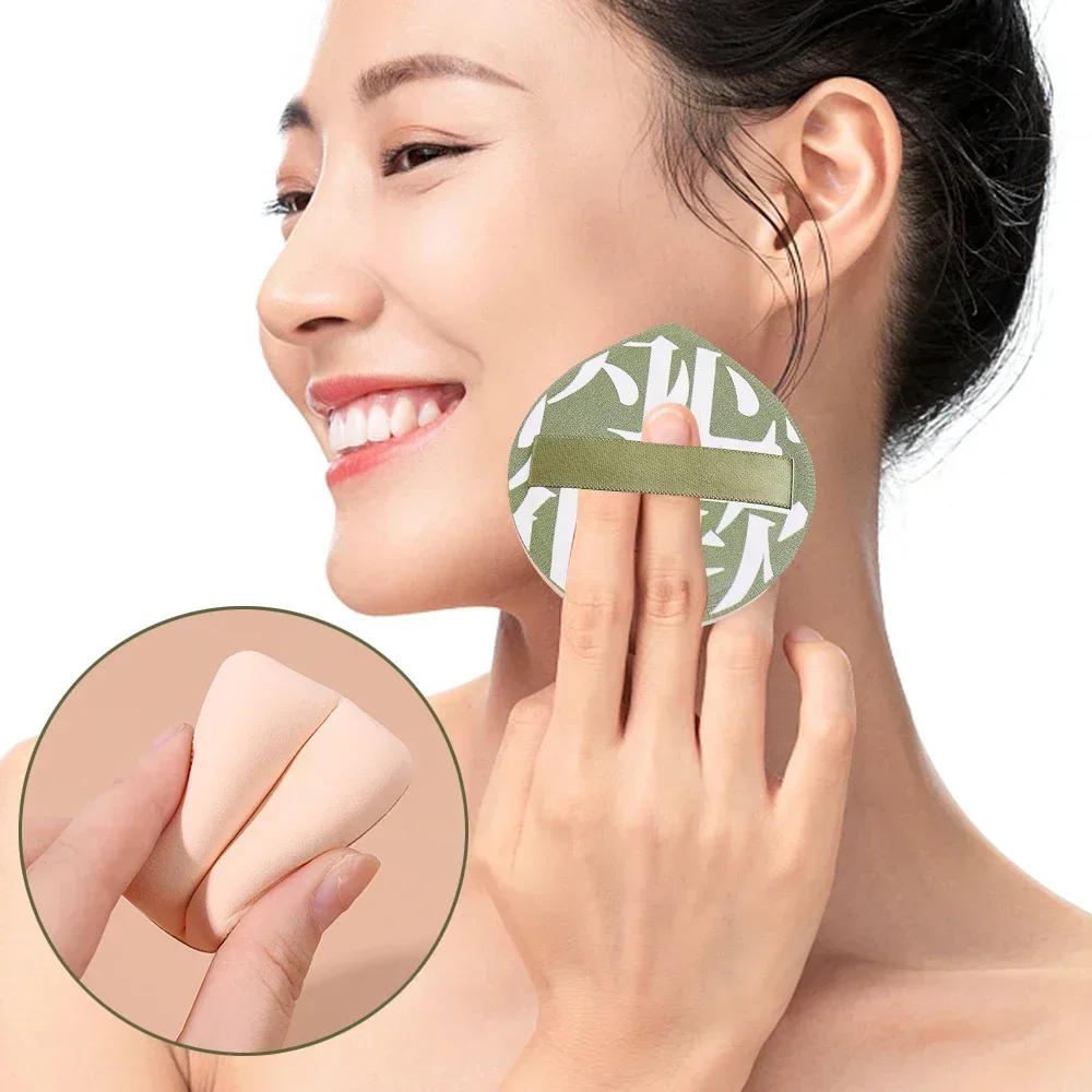 Description Picture 3 of item1-50pcs XL Large Size Cosmetics Puff Super Thick Concealer Foundation Sponge Cushions Wet Dry Use Face Beauty Makeup Puffs Tools