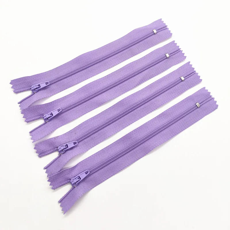 Description Picture 5 of item5Pcs 7.5-60Cm (3Inch-24 Inch) Nylon Coil Zippers Suitable For Clothing (20 Colors)