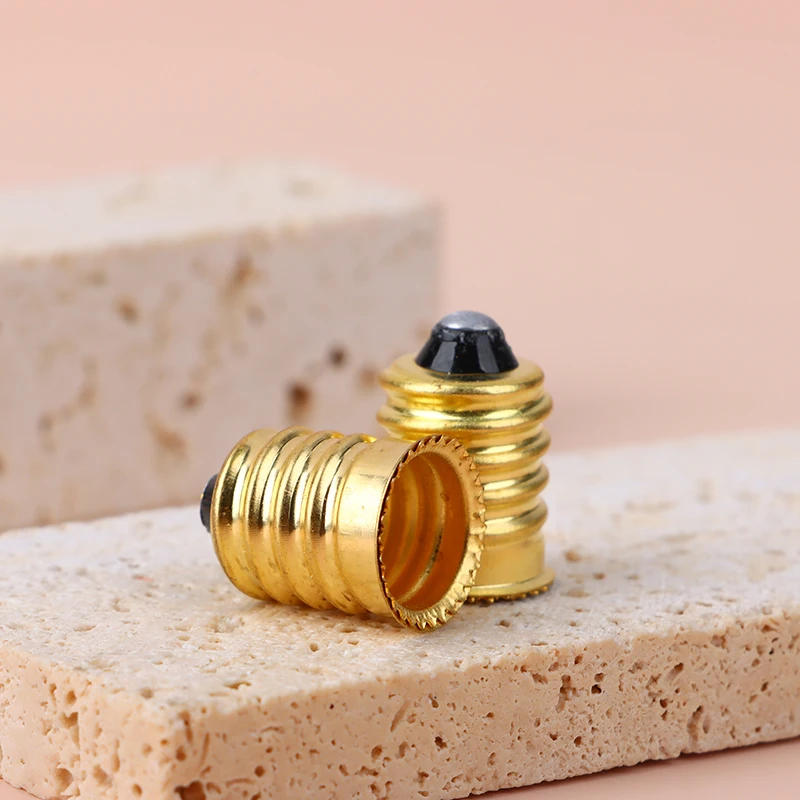 Description Picture 5 of item2Pcs E14 Candelabra to E12 Chandelier Candle LED Halogen Lamp Holder Bulb Base Light Holder Socket Adapter Converter