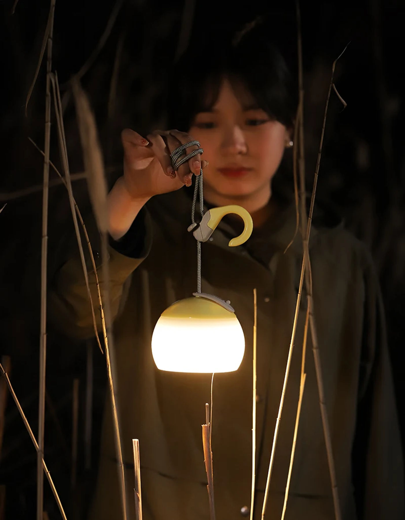 Description Picture 4 of itemWEST BIKING Portable Camping Light Outdoor Emergency Tent Hanging Lamp IPX5 Waterproof USB Charging Retro LED Atmosphere Light