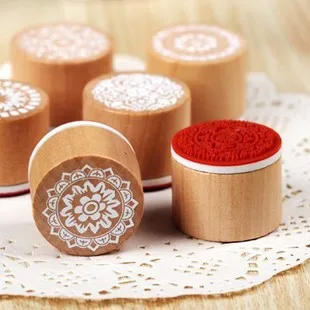 Description Picture 6 of item6pcs Wooden Round Vintage Floral Pattern Rubber Stamp Mandala  Lace Pottery Polymer Clay Scrapbook Embossing Craft DIY Tools