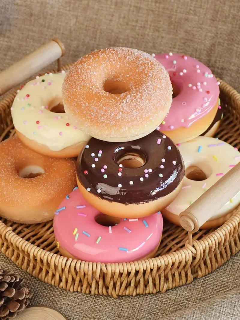 Description Picture 3 of itemArtificial Donuts Model Simulation PU Donut Bread Photography Props for stress Relief Slow Rebound Fake Food Fun Ornament