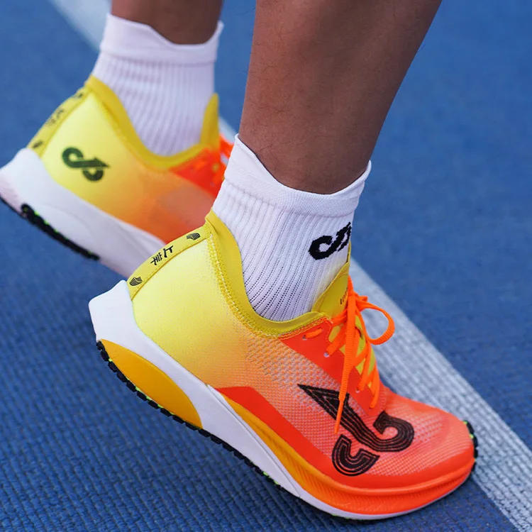 Description Picture 5 of itemProfessional Men And Women Running Shoes Anti-Slippery Sport Shoes For Couples Luxury Brand Jogging Shoes Unisex Size 36-45