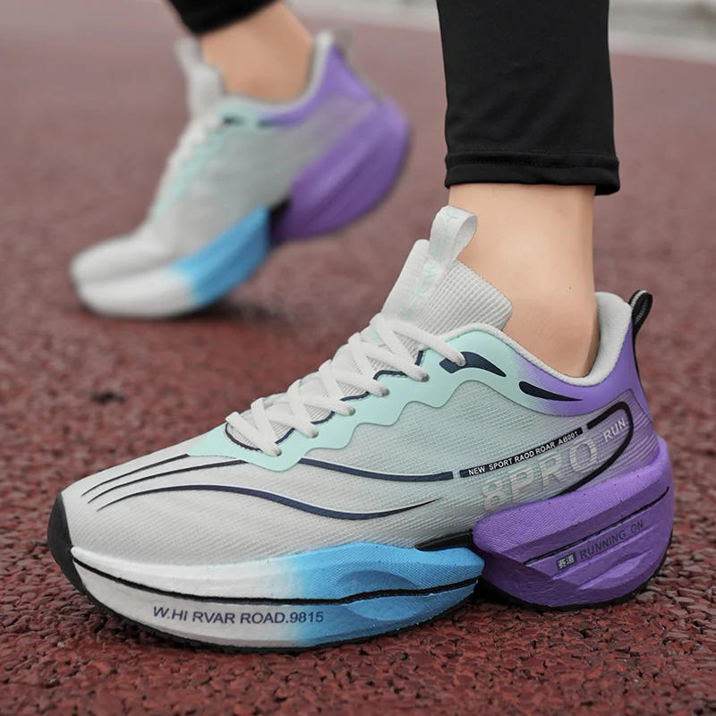 Description Picture 5 of itemHot Selling Couple Sneakers with High Rebound Thick Sole Ultra Light Breath Runn Shoes Low Cut High Quality Outdoor Tennis Shoes