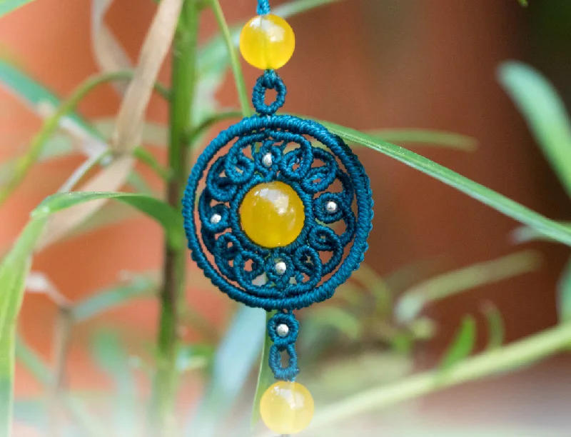 Description Picture 3 of itemRound 0.6mm Waxed Thread for Repair Leather Shoe Bag Saddle Car Interior Seat Steering Wheel Sew Stitching DIY Jewelry 44 Colors