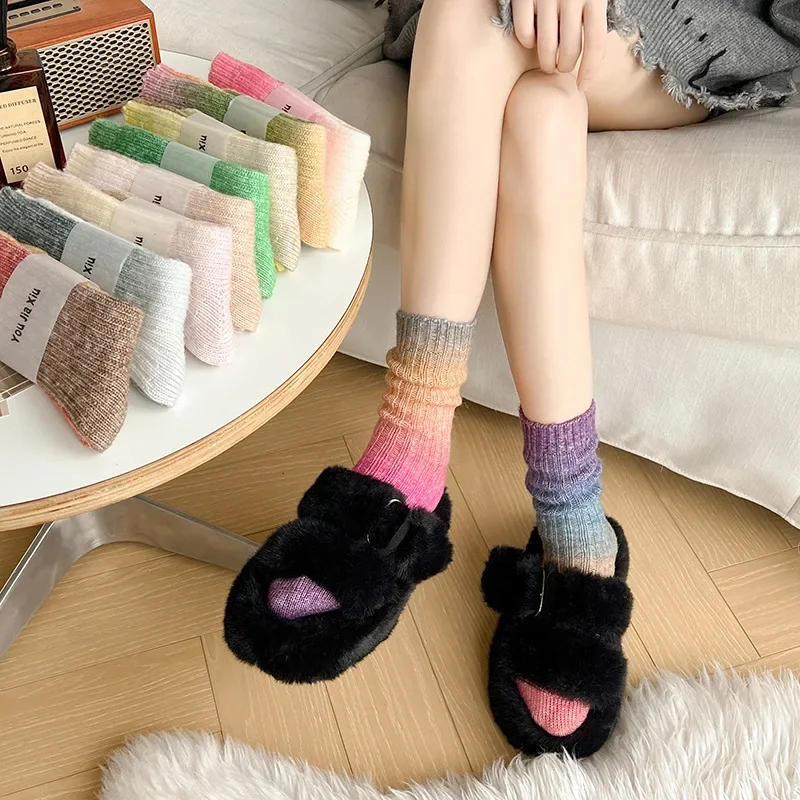 Description Picture 5 of itemWinter Thick Warm Long Socks Gradient Wool Cashmere Kawaii Socks Women Thermal Floor Sleeping Socks New Year Gift Autumn 2024New