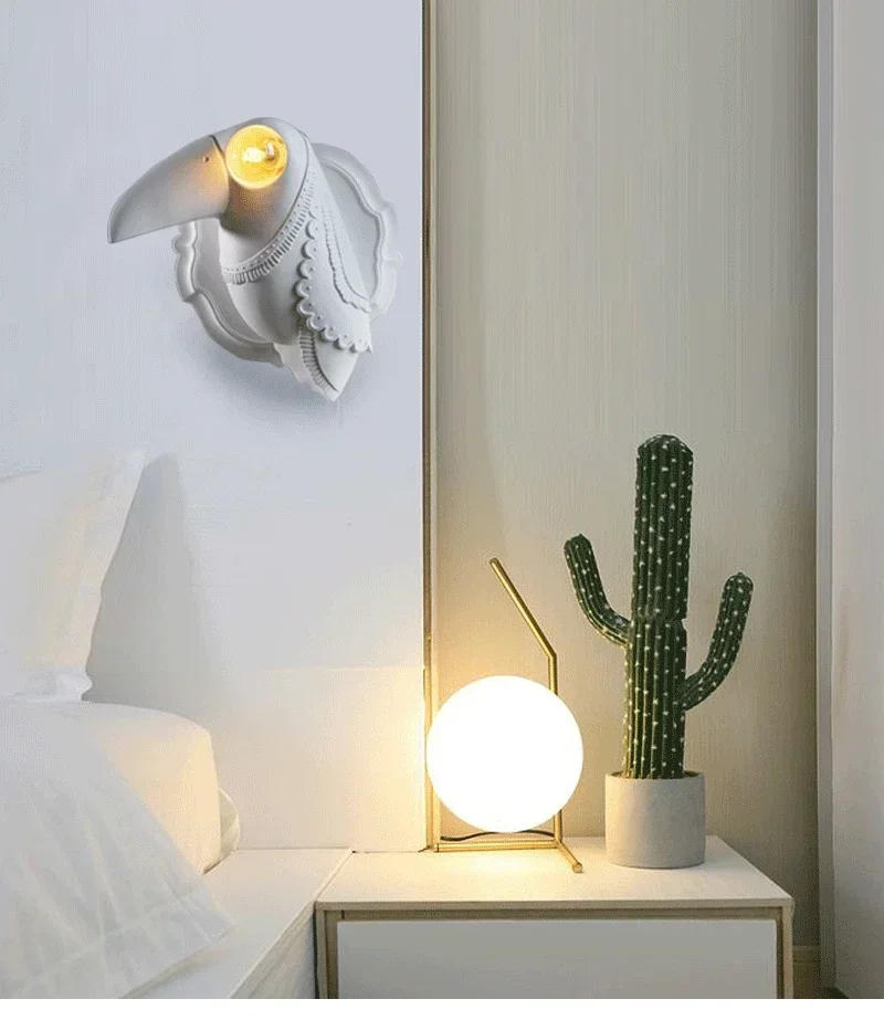 Description Picture 5 of itemNordic resin animal wall lamp modern Living Room Bedroom Bedside Toucan bird Wall Lights Luminaire Home Decor Light fixtures