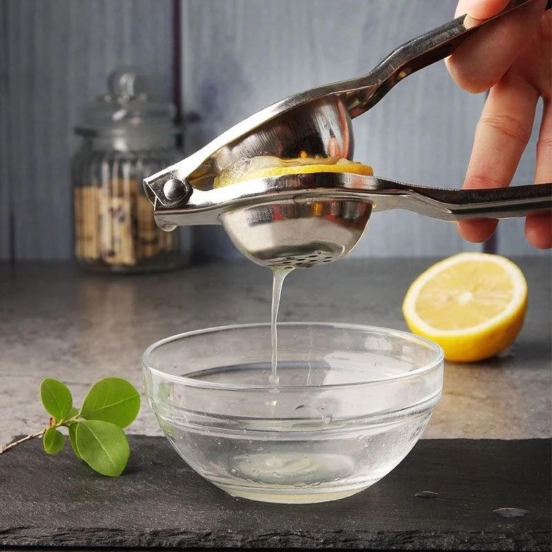 Description Picture 4 of itemLemon Squeezer Juicer 304 Stainless Steel Fruits Squeezer Manual Citrus Juicer Lemon Lime Orange Extract Kitchen Gadgets