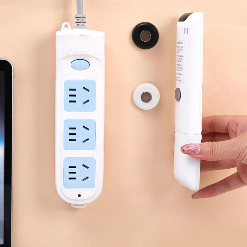 Description Picture 4 of itemMagnetic Hooks for Remote Control Wall-mounted Magnet Holders Keys Anti-Lost Storage Hook Fridge Stickers Home Office Organizer