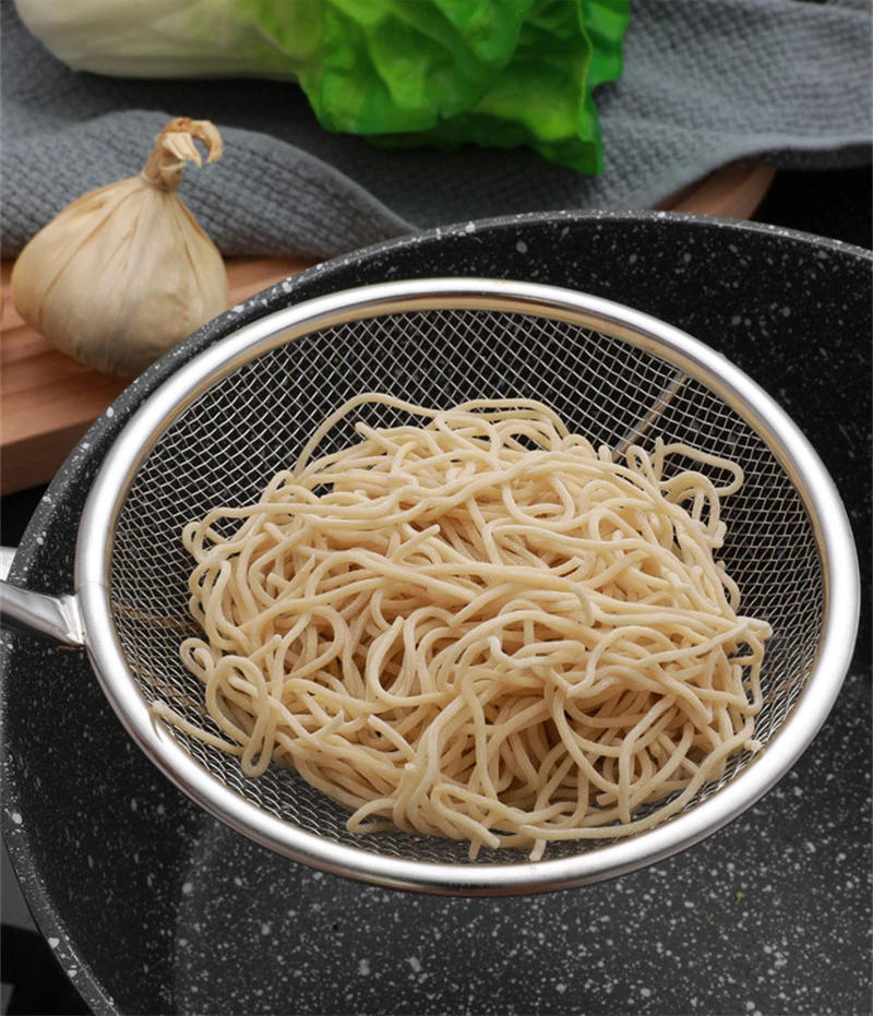 Description Picture 5 of itemStainless Steel Colander Skimmer with Long Wooden Household Pasta Noodle Hot Pot Oil Frying Filter Strainer Kitchen Accessories