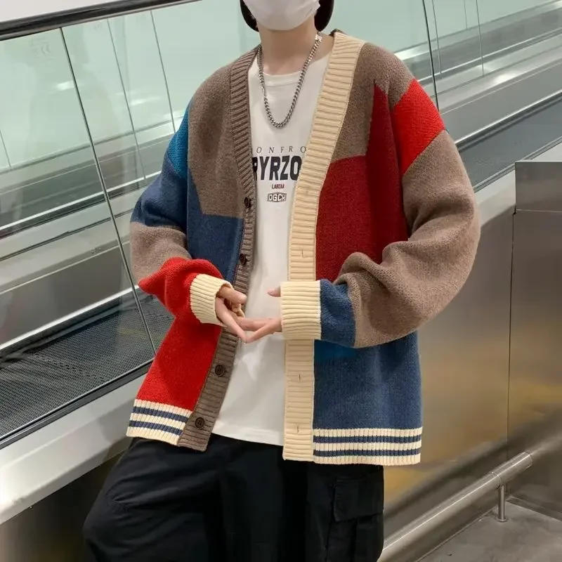 Description Picture 6 of itemAutumn/winter New Men's Sweater Japanese Style Color Blocking Hong Kong Street Round Neck Pullover Casual Knitted Top