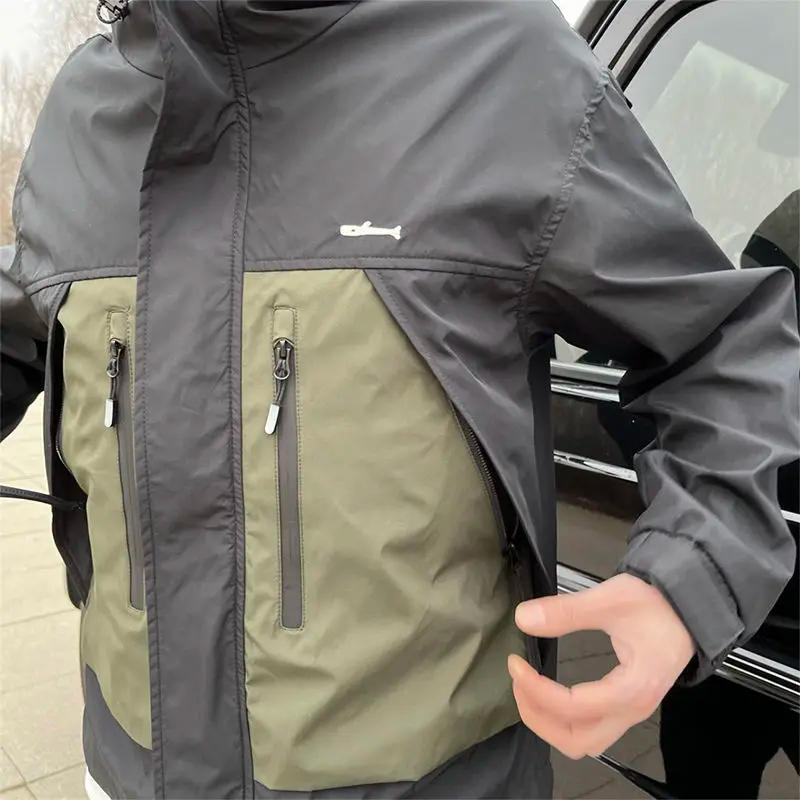 Description Picture 5 of itemMen Bomber Jacket Military Motorcycle Jacket Zipper Outdoor Windbreaker Pockets Long Sleeve Casual Coats Korean Sportswear New