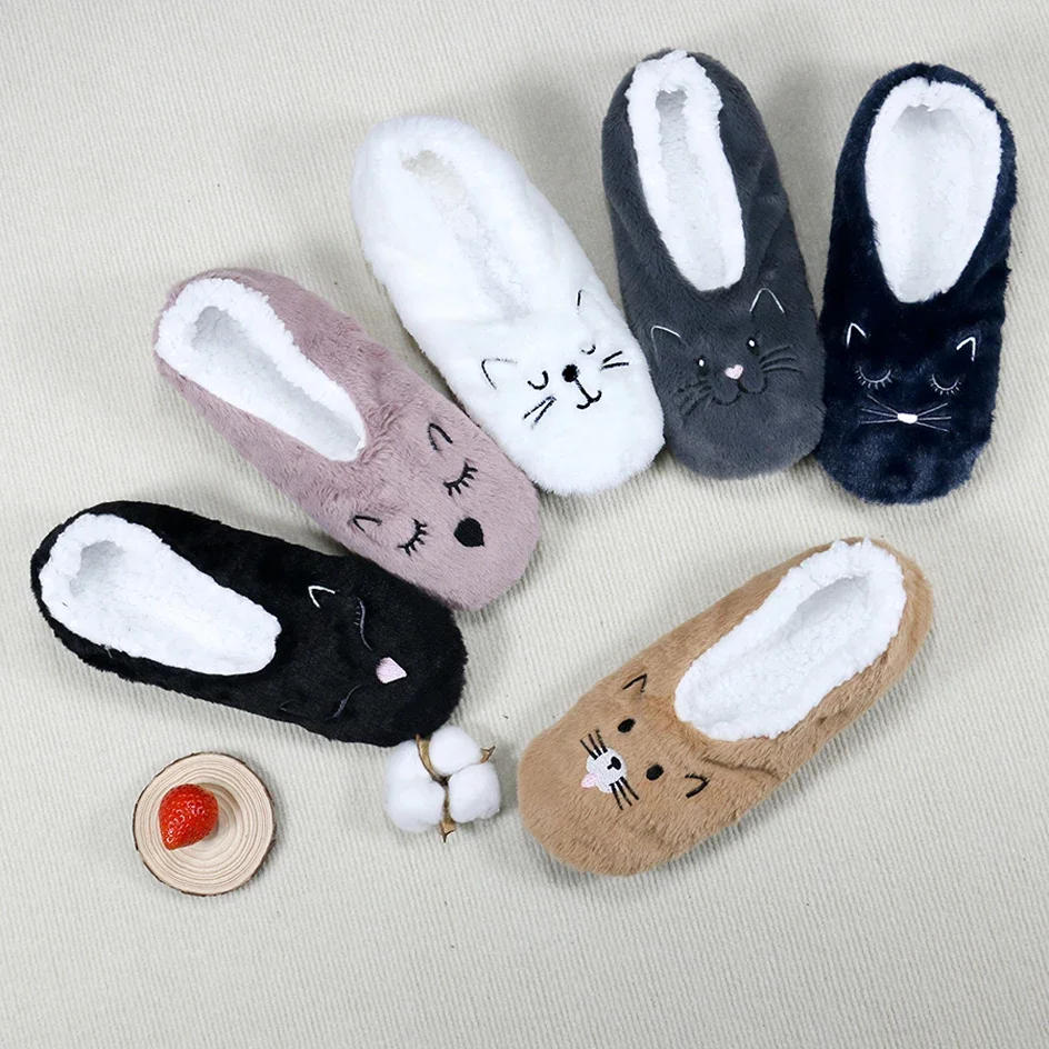 Description Picture 2 of itemWomens Slippers Winter Padded Thicken Home Plush Soft Fluffy Animal Pattern Cat Embroidery Cute Funny Non-slip Home Floor Shoes