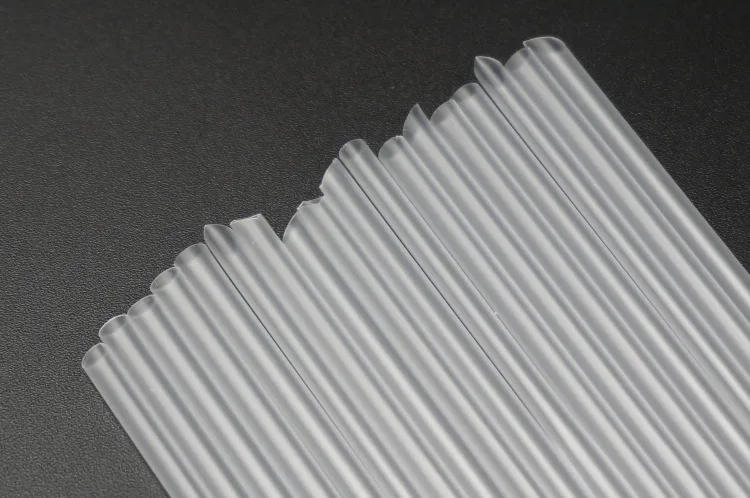 Description Picture 3 of item100 /200 PC disposable straws 15cm color white transparent soy milk juice yogurt pointed hard straw Disposable Kitchenware