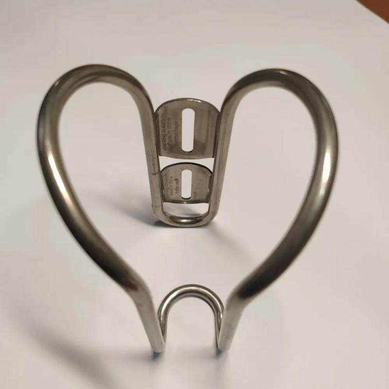 Description Picture 3 of itemTitanium Bike Bottle Holder Classic Ultralight 35g  with Free Bolts Water Bottle Cage Bicycle M5 Universal MTB Road Travel Bike