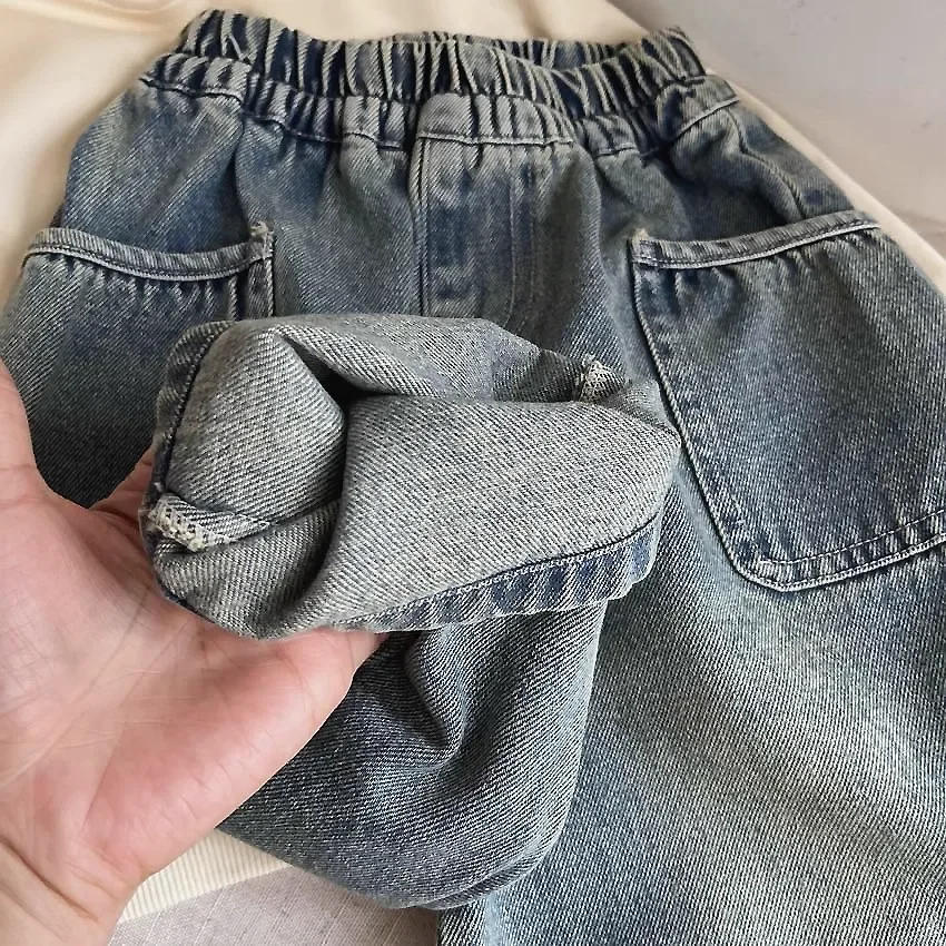 Description Picture 6 of itemChildren's 2025 Spring and Autumn New Collection: Children's Baby Casual Pants, Side Pockets, Grinding White Boys' Jeans