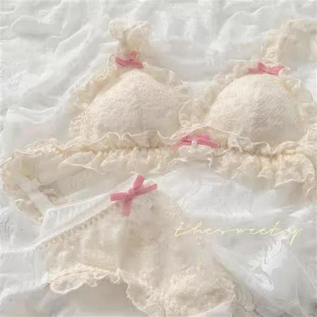 Description Picture 2 of itemJapanese girl underwear female sweet cute pure desire without underwire bow lace edge thin bra set