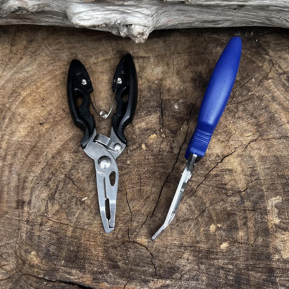 Description Picture 5 of itemFishing Plier Scissor Braid Line Lure Cutter Hook Remover etc. Fishing Tackle Tool Cutting Fish Use Tongs Multifunction Scissors