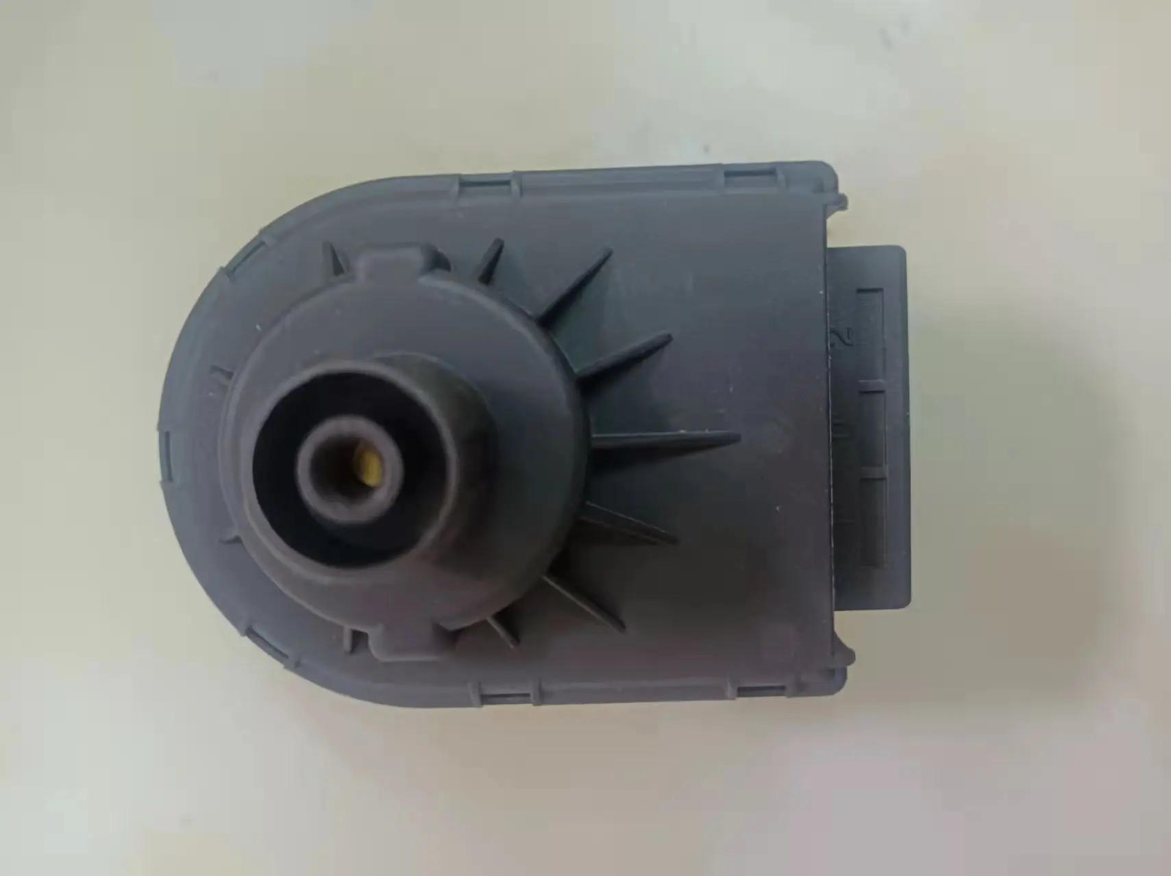 Description Picture 3 of itemApplicable to Wanhe Beretta Haydn Squirrel wall-hung boiler three-way valve, motor, electromagnetic accessories