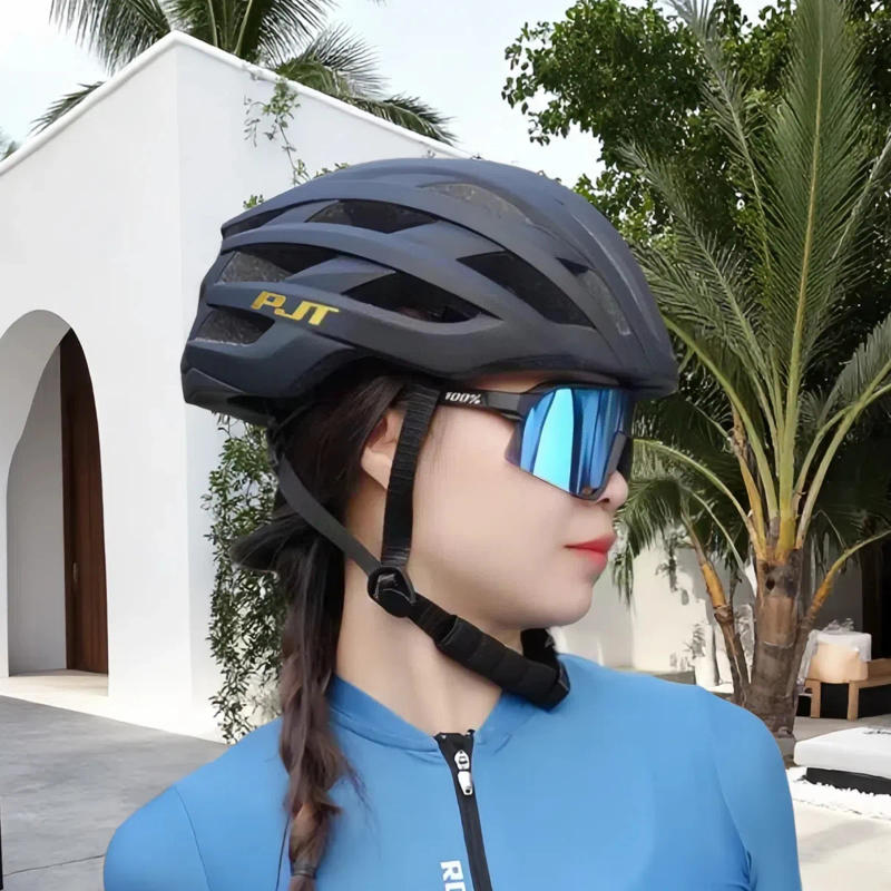 Description Picture 2 of itemUltralight Cycling Helmet Integrated Molding MTB Road Bike Helmets Men Women Cycling Safety Cap Bike Accessories Bicycel Helmet