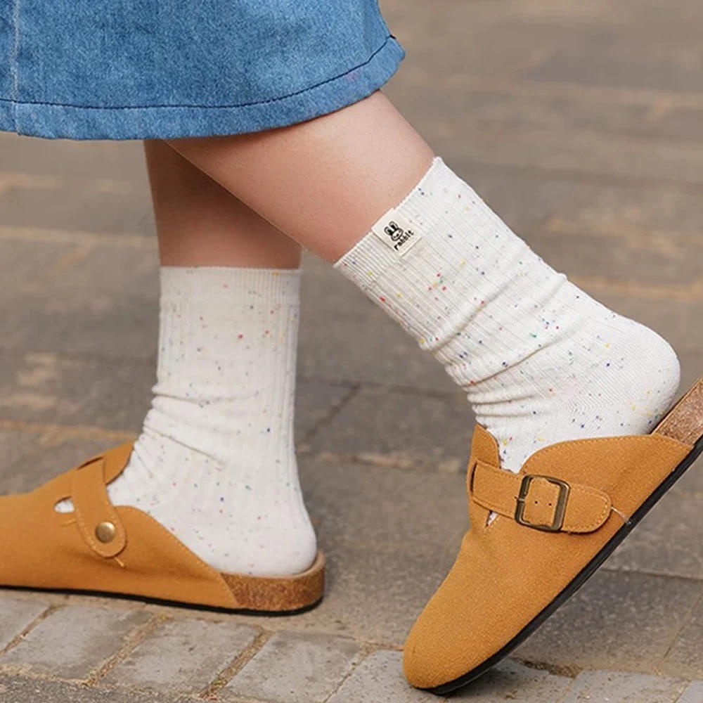 Description Picture 6 of itemDots Cartoon Crew Socks Autumn and Winter Comfortable Soft Warm Socks Korean Style Fashion Solid Color Home Sock for Women Men