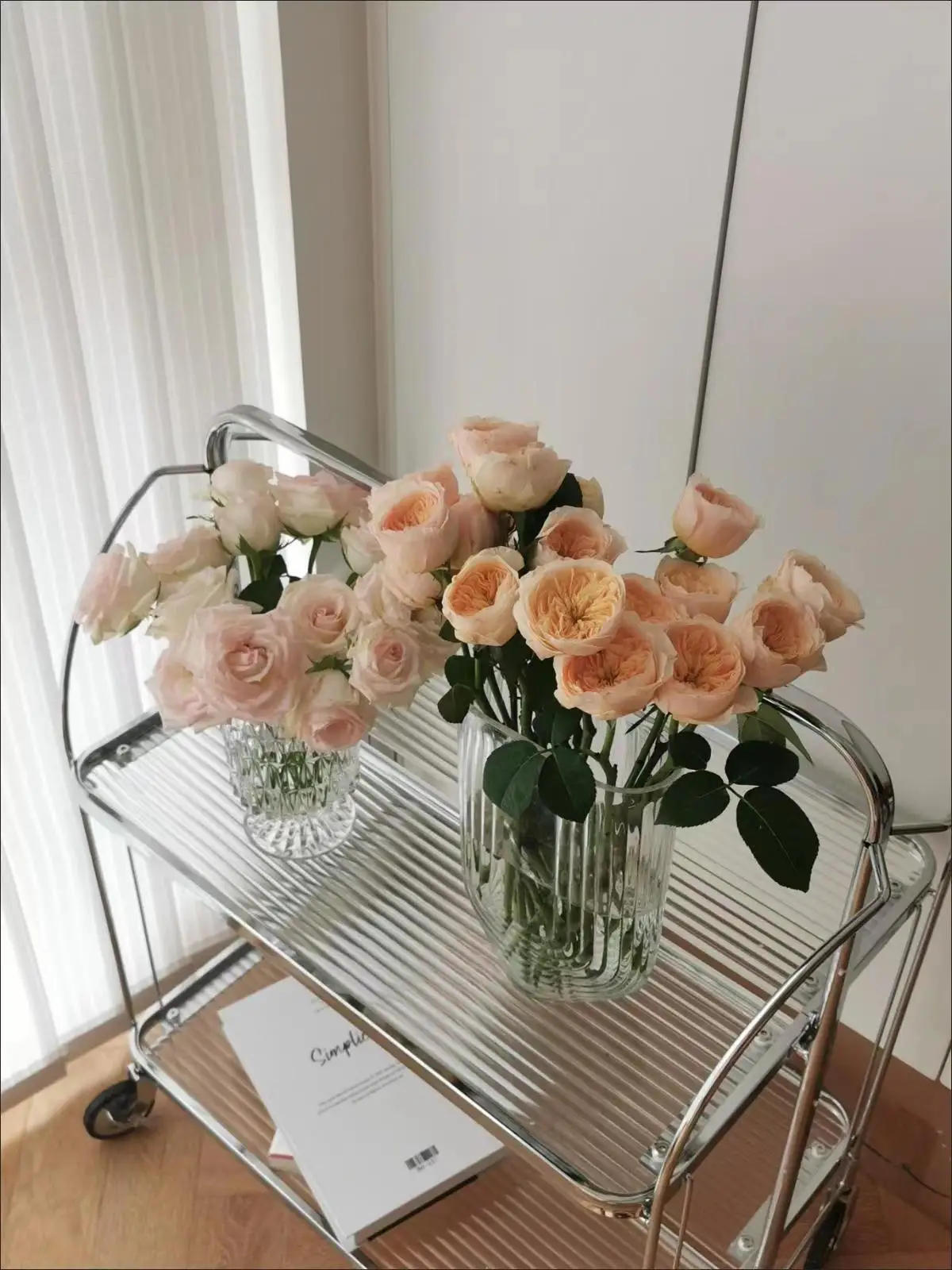 Description Picture 4 of itemTransparent Glass Dining Car Trolley Home Kitchen Bar Wheel Table Foldable Side Table Living Room Bedroom Mobile Shelf Furniture