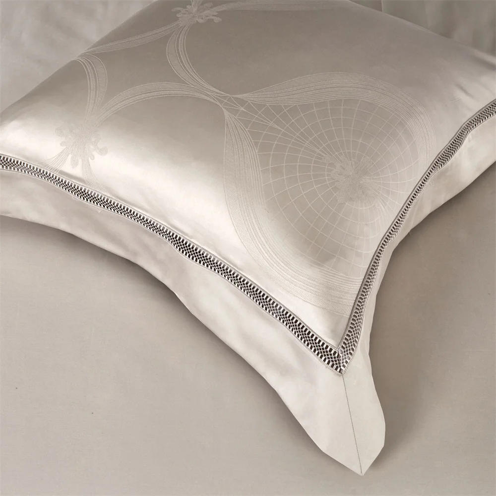 Description Picture 4 of itemSvetanya Family European Egyptian Cotton Duvet Cover Set 4/6/7Pcs Jacquard Queen King Bed Linens Bedding Sets