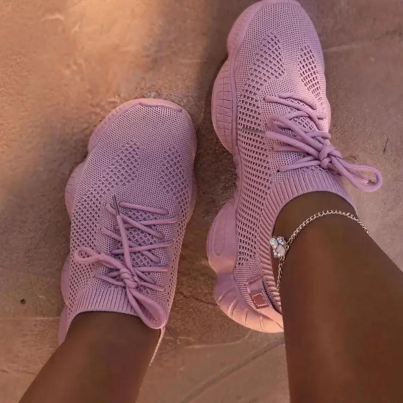 Description Picture 6 of itemWomen's Sports Shoes Breathable and Comfortable Walking Shoes Breathable Lace Up Running Trend Casual Tennis New Women's Shoes