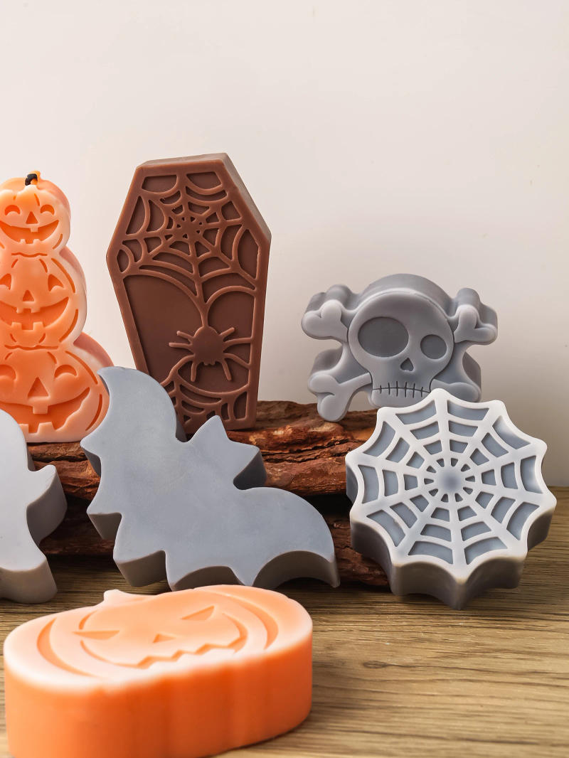 Description Picture 5 of itemHalloween Series Pumpkins Silicone Candle Molds Ghost Creative Handmade Soap Skull Bat Resin Mold Festival Ornament Gifts Mould
