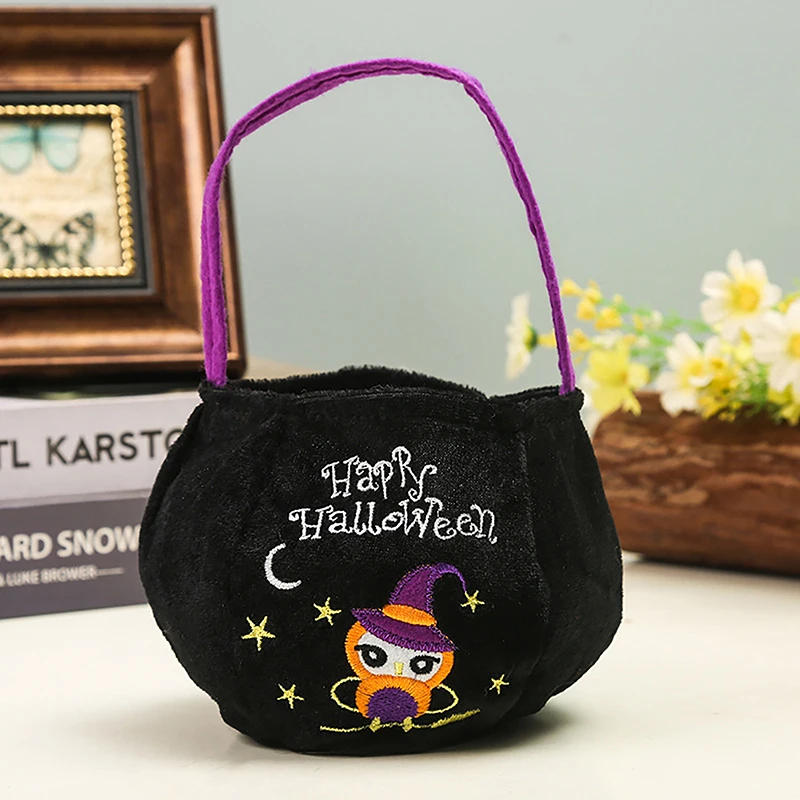Description Picture 3 of itemHalloween Loot Party Kids Pumpkin Trick Or Treat Tote Bags Candy Bag Storage Bucket Portable Gift Basket