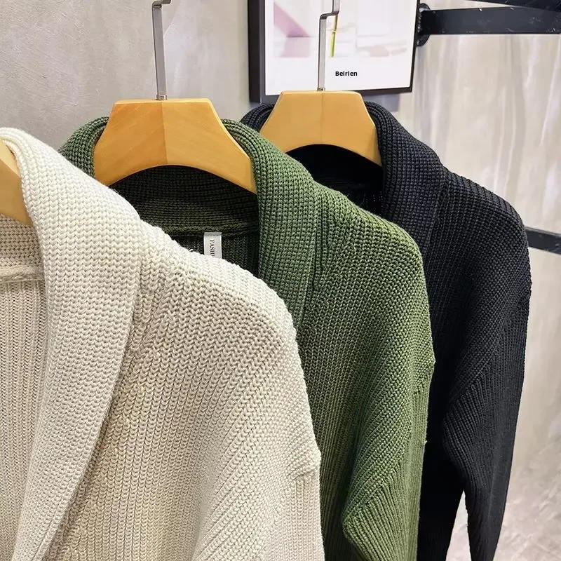 Description Picture 3 of item2023 Autumn/winter Men's Shawl Collar Sweater Jacket Business Casual Knitted Top Slim Fit Style Vintage Smooths Silhouette