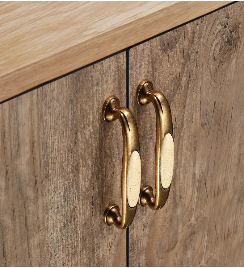Description Picture 4 of itemAntique Brass Ceramic Cabinet Handles Zinc Alloy Drawer Knobs Pulls Wardrobe Door Handle European Furniture Handle Hardware