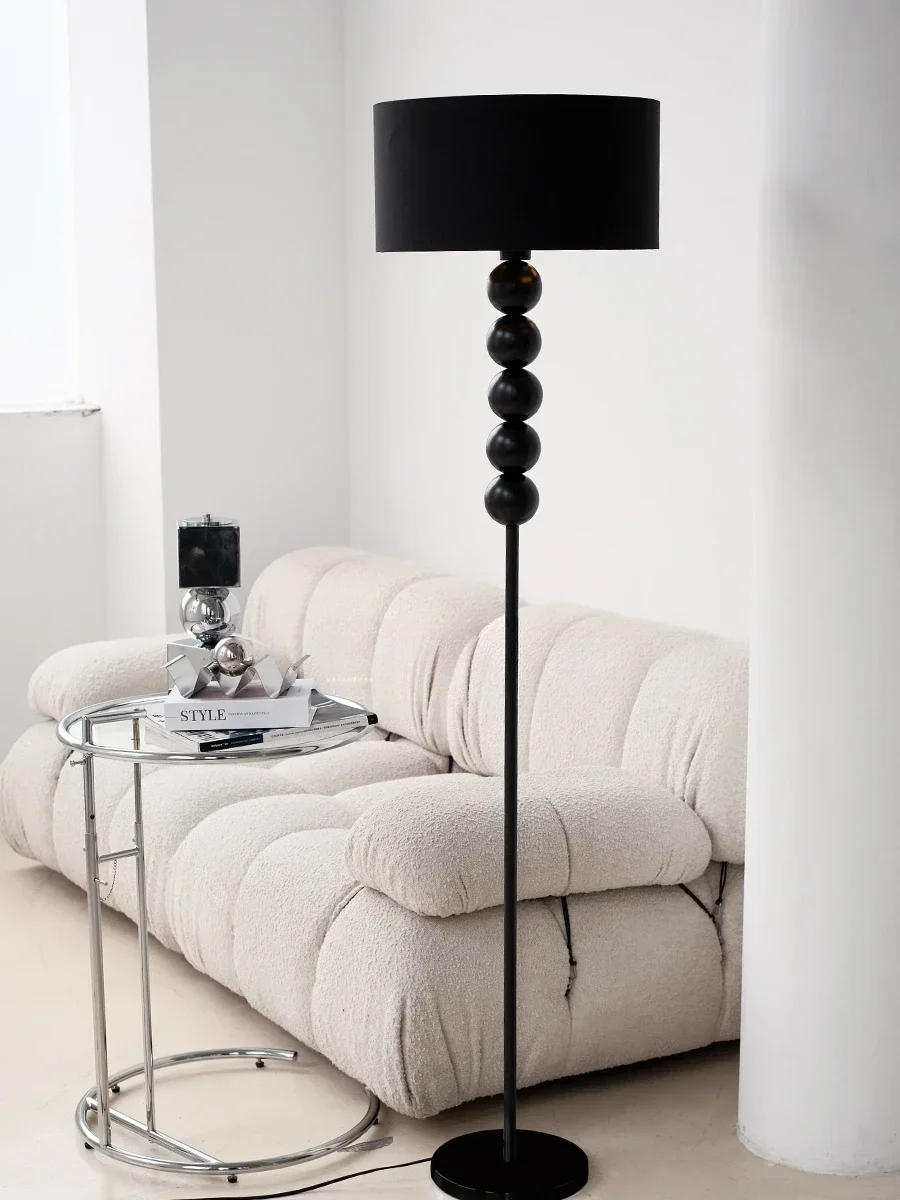 Description Picture 4 of itemSimple Nordic living room floor lamp, study bedroom model room floor lamp live background light 플로어 램프  lámpara de pie лампа 조명