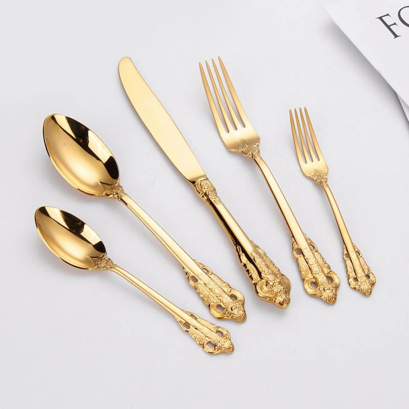 Description Picture 5 of item1Pcs Luxury Golden Dinner Set Vintage Western Stainless Steel Cutlery Sets Wedding Engraving Tableware Knife Fork Spoon Teapoon