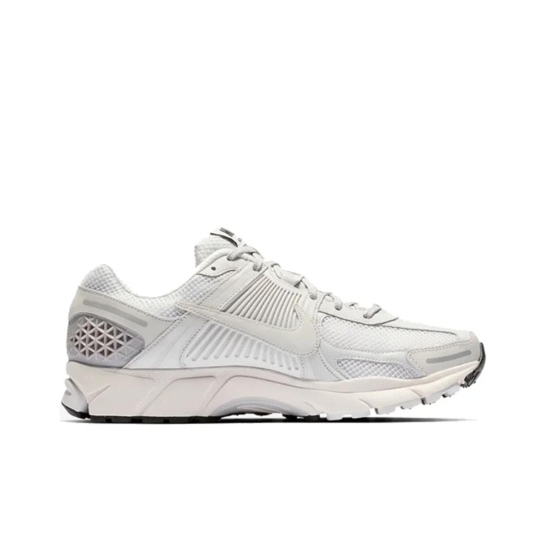 Description Picture 4 of itemNike Original Beige Air Zoom Vomero 5 Low Top Breathable Running Shoes Comfortable and Lightweight Men's and Women's Sneakers