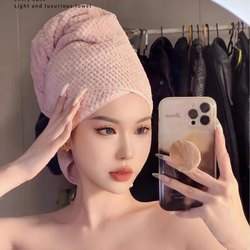 Description Picture 4 of item1pc Large Absorbent Hair Towel Microfiber Soft Drying Towel With Stretch For Wet Curly Hair Long Hair Anti-Frizz Drying Quick