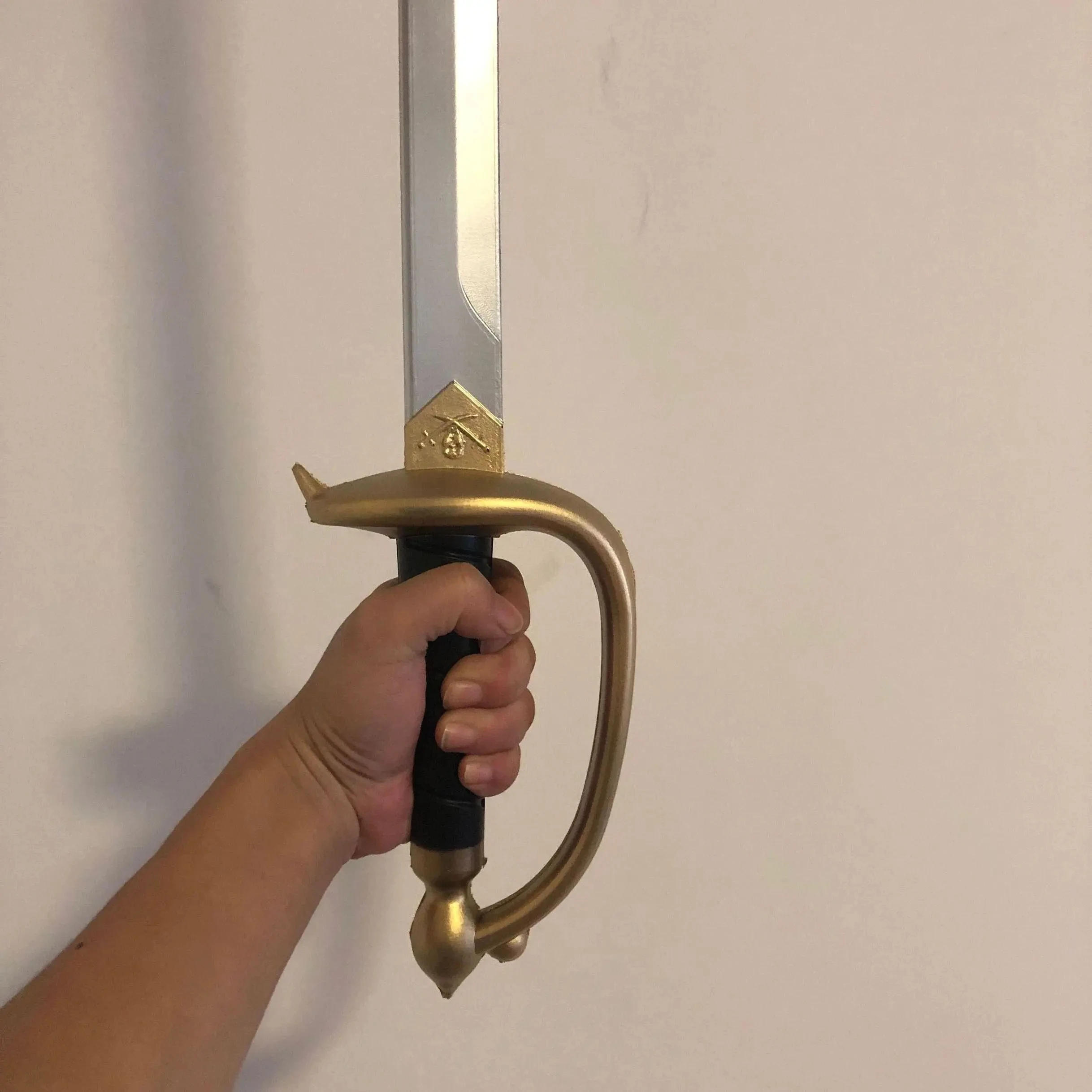 Description Picture 6 of item1:1 Cosplay Thunder Knife Pirate Captain Sword Sacrifice Knife Sword Prop Role Cos Pirate Ghost Knife PU Weapon Model Toy 76cm