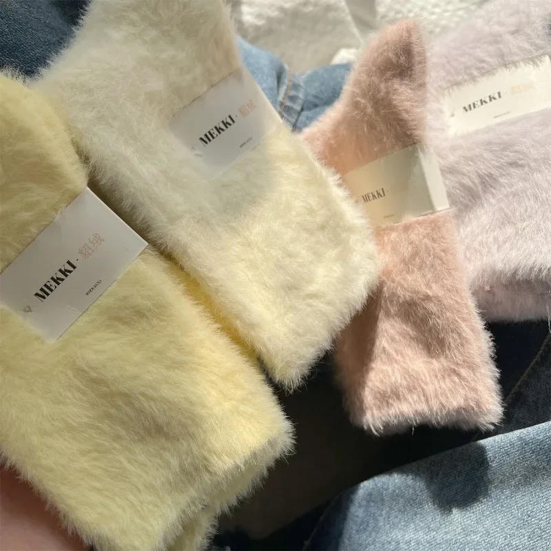 Description Picture 4 of itemNew Women Solid Cozy Mink Velvet Socks Winter Hosiery Thicken Warm Pure Color Sleep Bed Floor Home Fluffy Sock Harajuku
