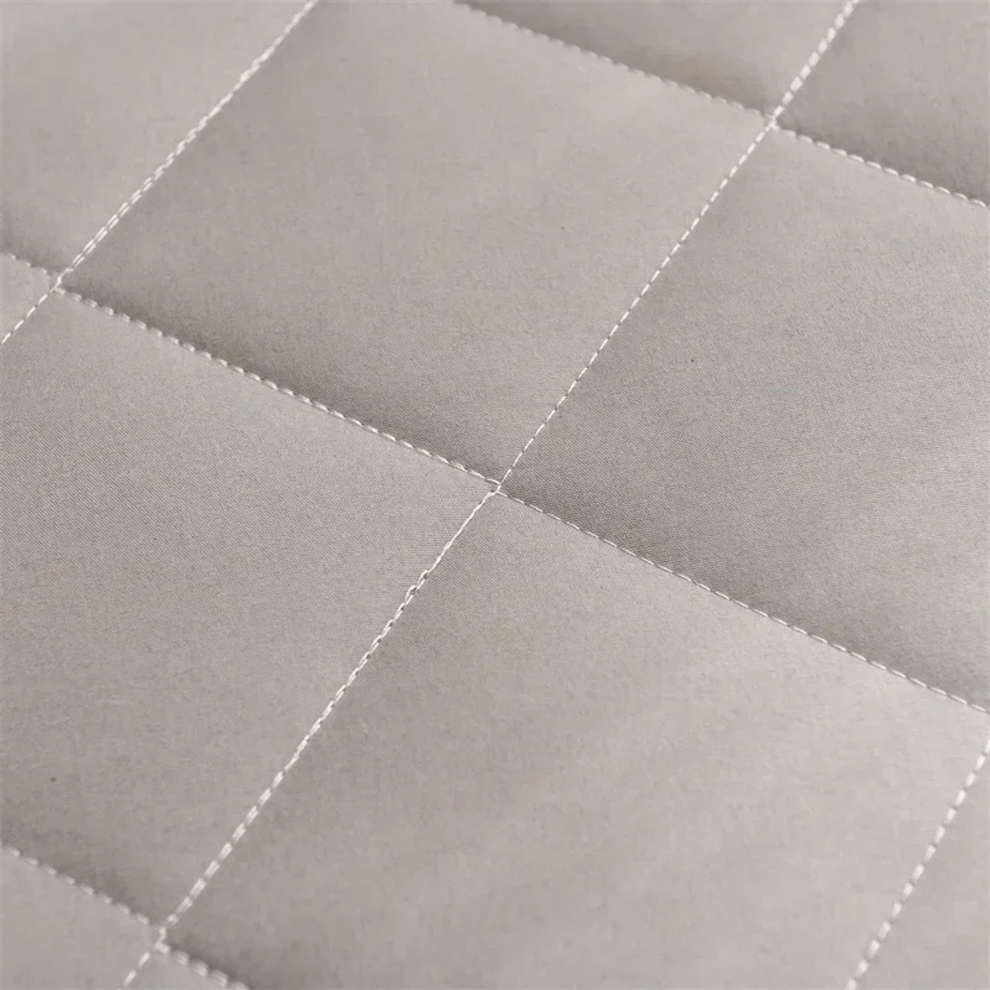 Slide 49509afac9d94d24b8b4ce5bdbf8d878