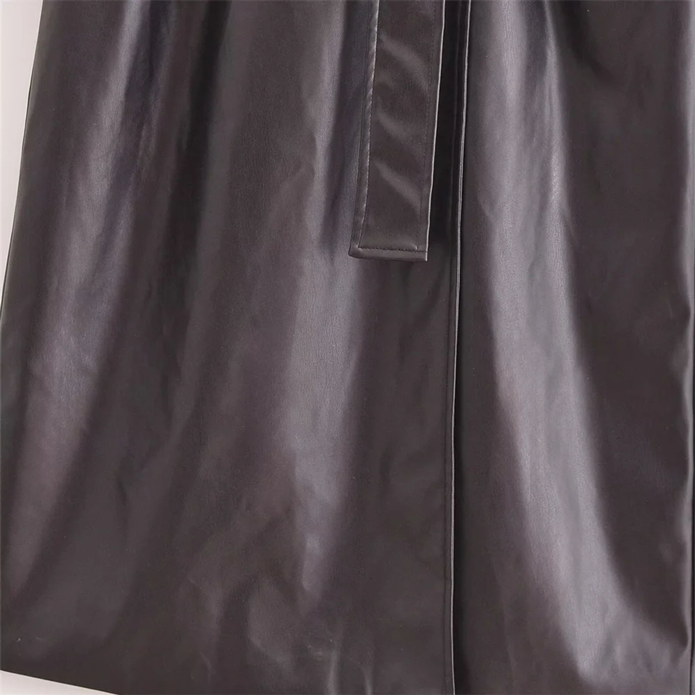 Description Picture 6 of item2024 RARF autumn new European and American style commuting lapel with belt faux leather loose long windbreaker jacket